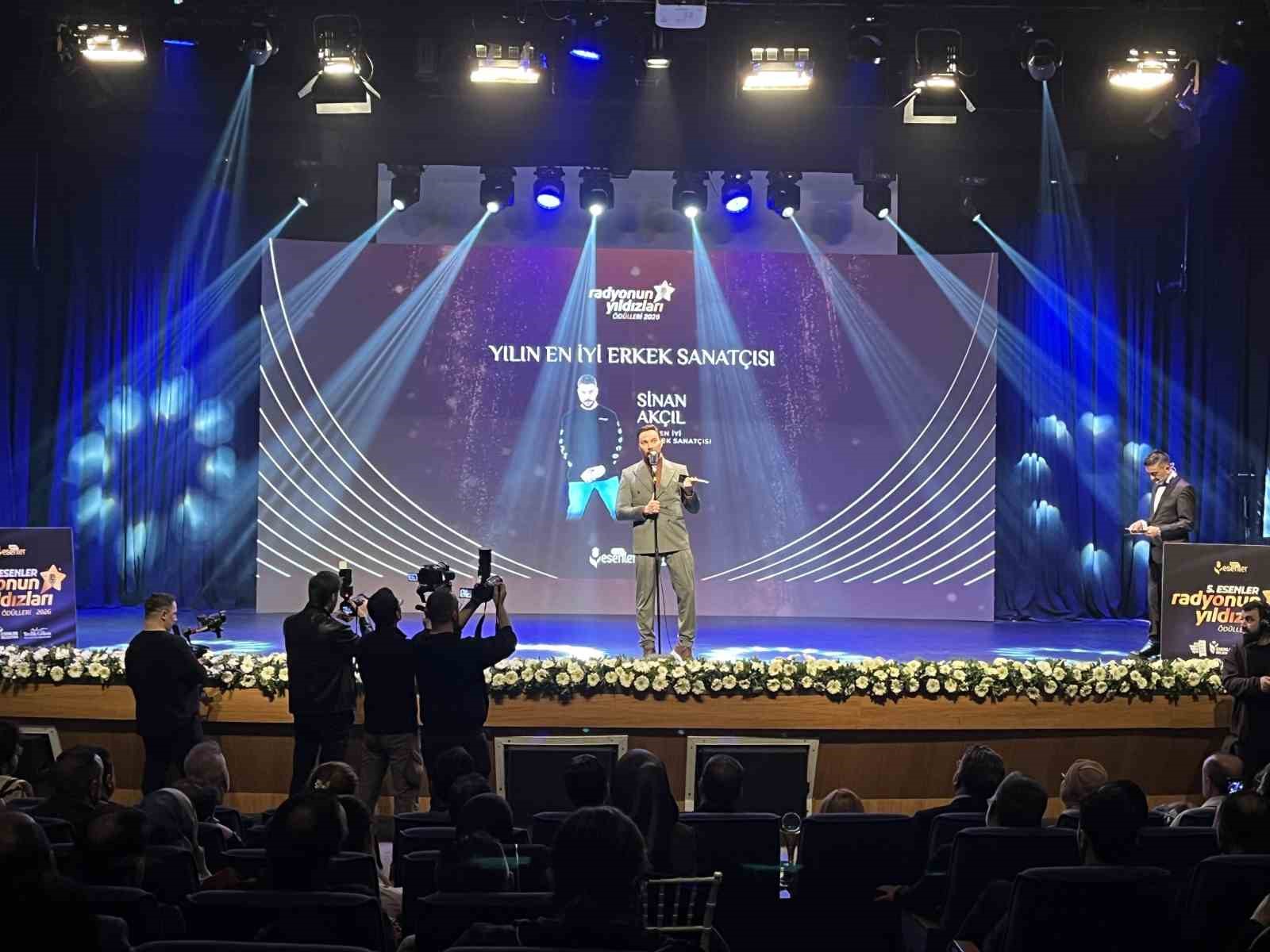Esenler’de "5. Radyonun Yıldızları" ödülleri sahiplerini buldu
