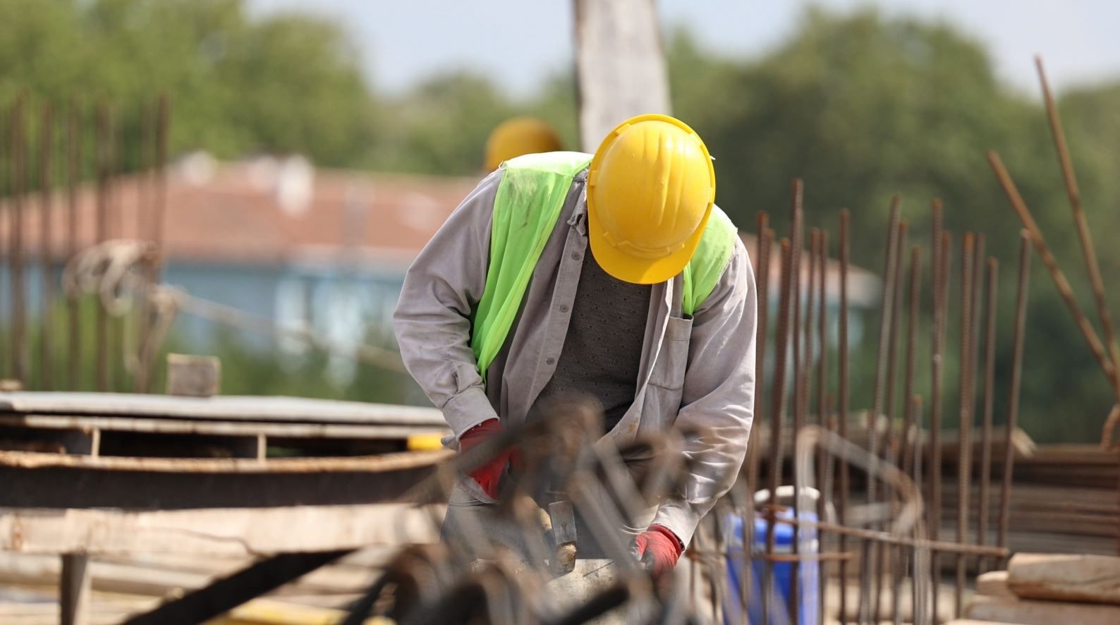 Esenler’de inşaatlara pazar günü izin yok
