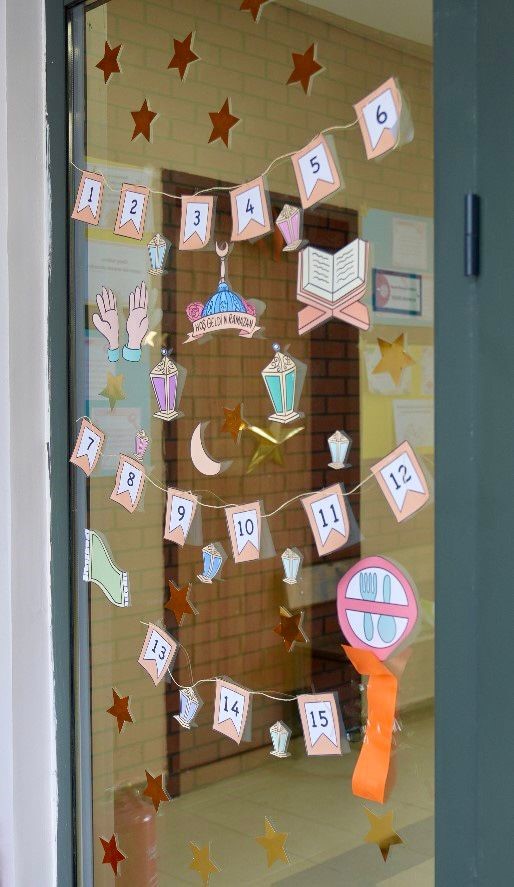 Esenler’de liselerde "Görevimiz Ramazan" projesi gençlerin toplumsal sorumluluk bilincini güçlendiriyor
