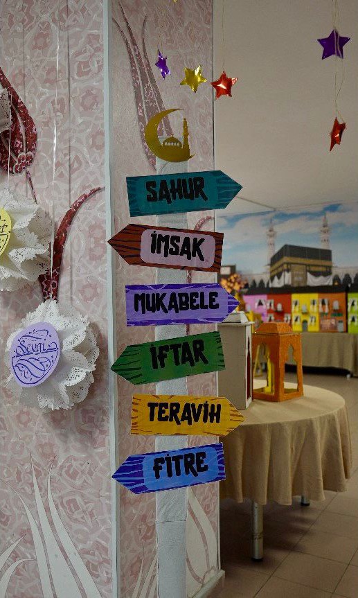 Esenler’de liselerde "Görevimiz Ramazan" projesi gençlerin toplumsal sorumluluk bilincini güçlendiriyor
