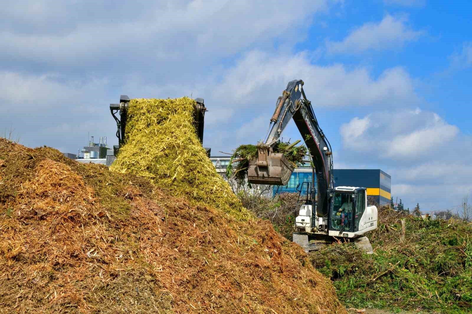 Esenyurt Belediyesi, kaba atıkları geri dönüşüme kazandırıyor

