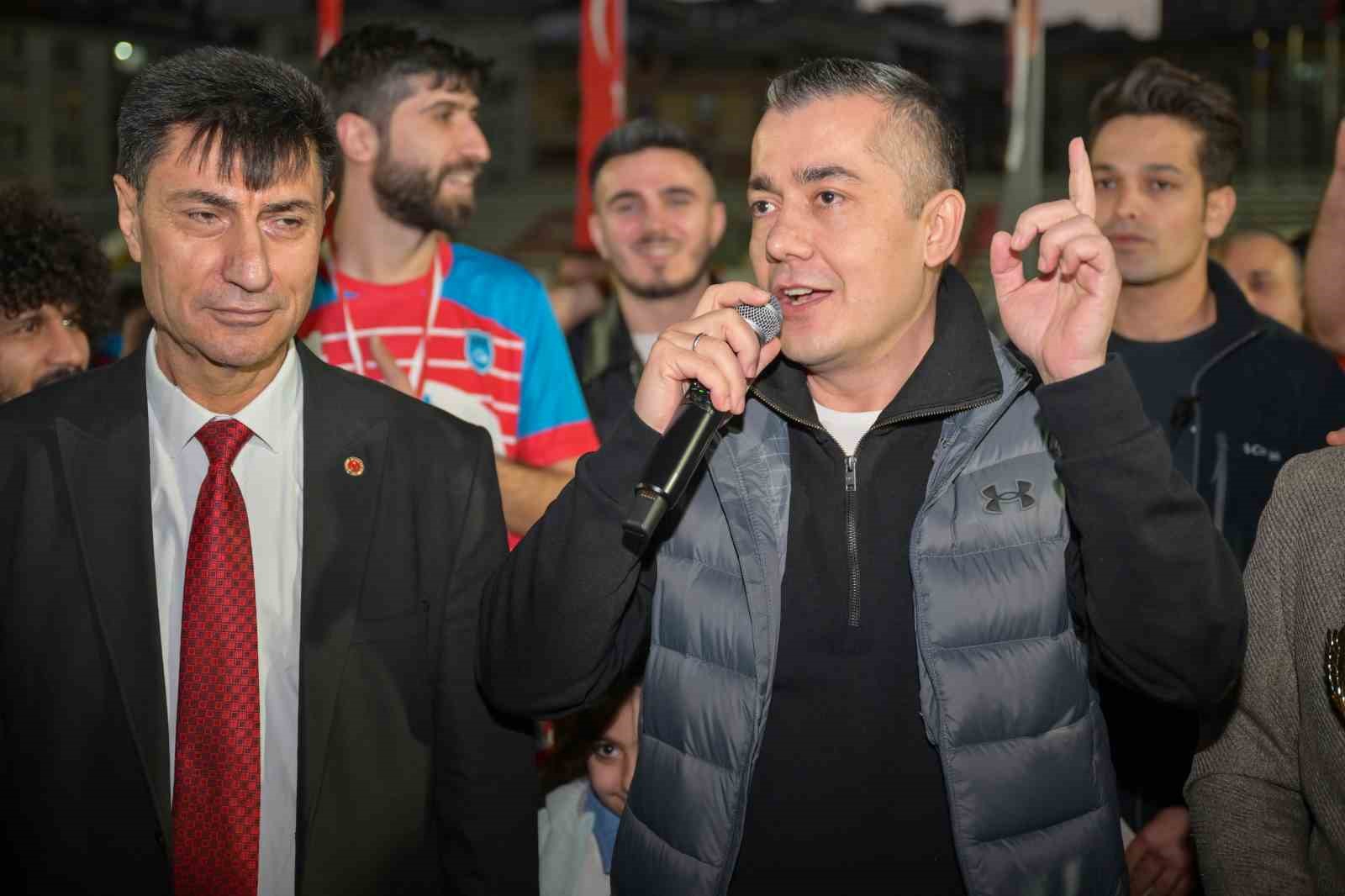 Esenyurt Belediyesi Mahalleler Arası Futbol Turnuvası’nın kazananı dostluk oldu
