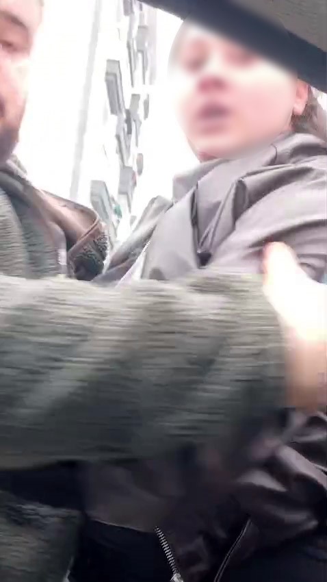 Esenyurt’a yol verme kavgasında kadınlar birbirine girdi
