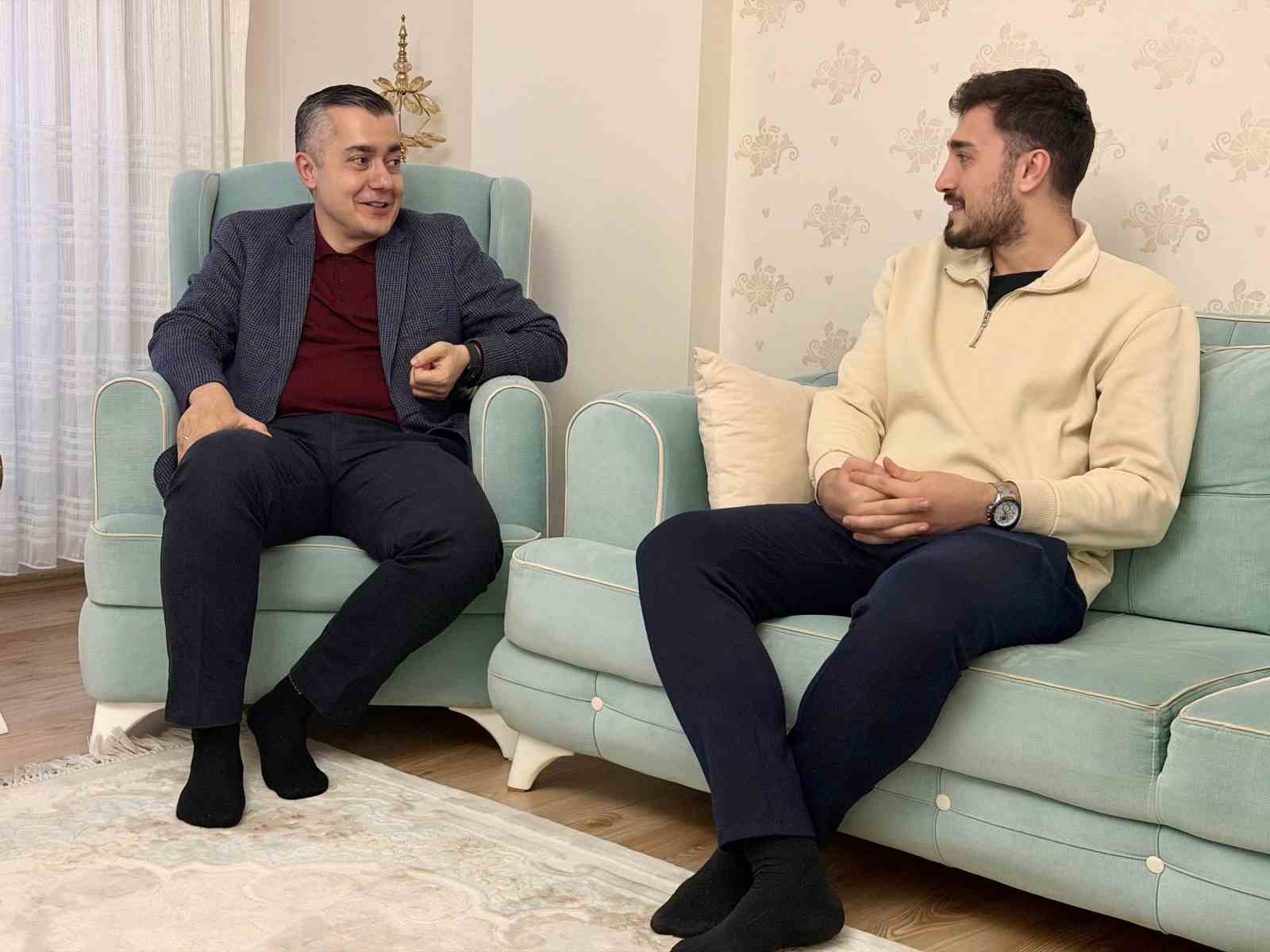 Esenyurt’ta Başkan Vekili Can Aksoy, ilk iftarını şehit ailesiyle açtı
