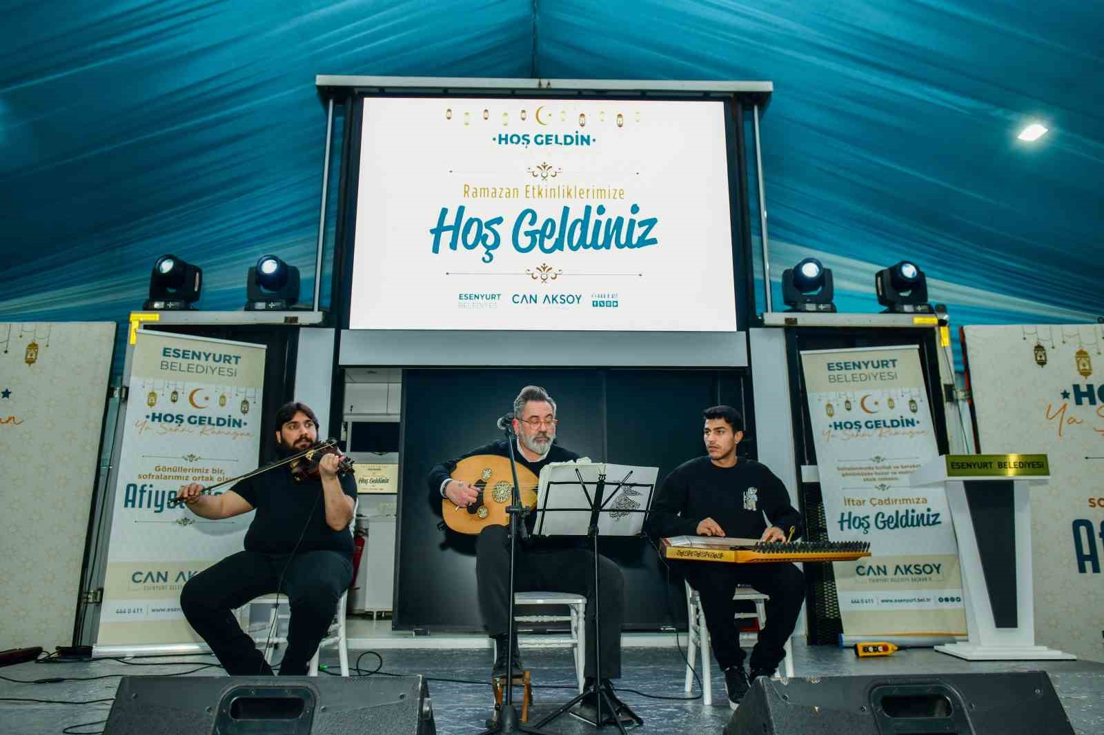 Esenyurt’ta Başkan Vekili Can Aksoy, ilk iftarını şehit ailesiyle açtı
