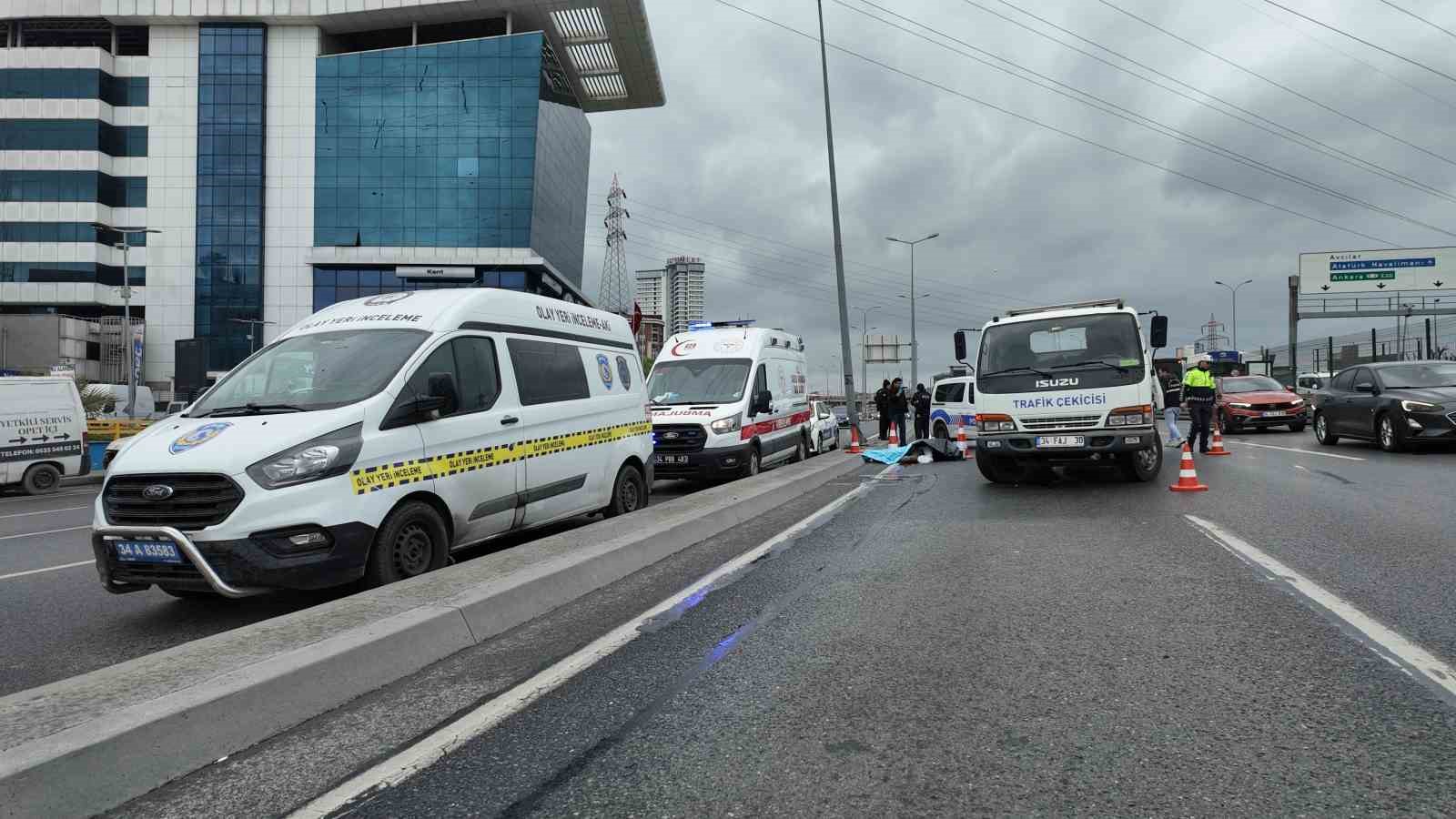 Esenyurt’ta bayram öncesi cinayet gibi trafik kazası: Plastik kask ölüm getirdi
