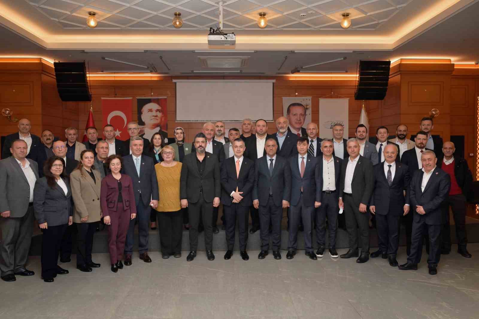 Esenyurt’ta muhtarlardan ilçe emniyet müdürlüğü projesine destek
