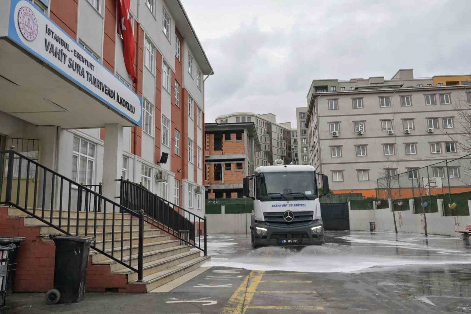 Esenyurt’ta okullar yeni eğitim dönemine hazır
