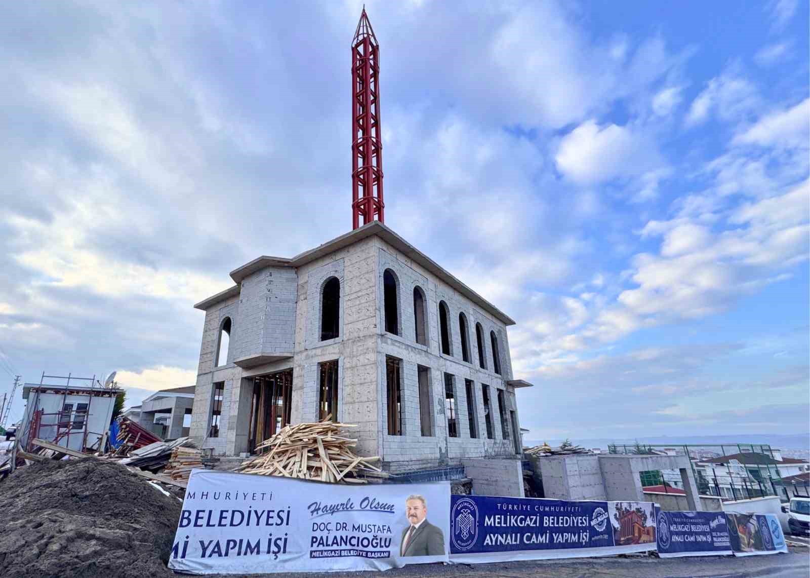 Eski Aynalı Cami yeniden inşa ediliyor
