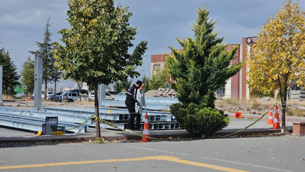 Eski eşini okuduğu fakültenin önünde öldüren sanığa ağırlaştırılmış müebbet
