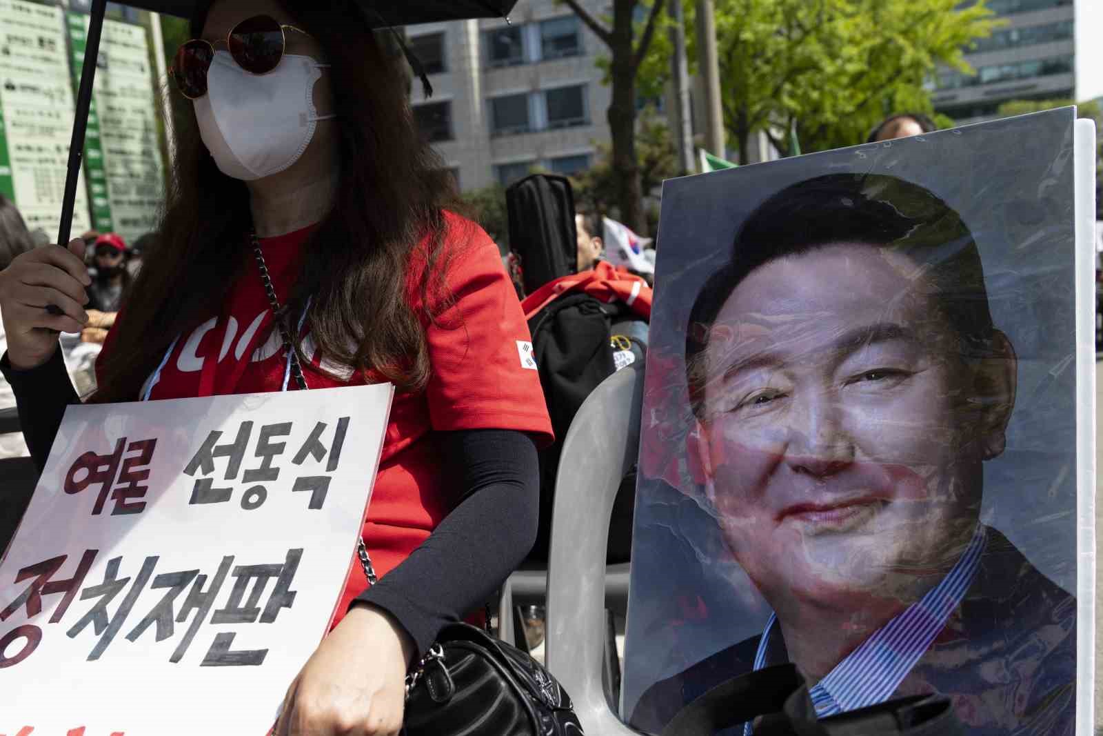 Eski Güney Kore Devlet Başkanı Yoon’a verilen 5 yıllık hapis cezası 7 yıla çıkarıldı
