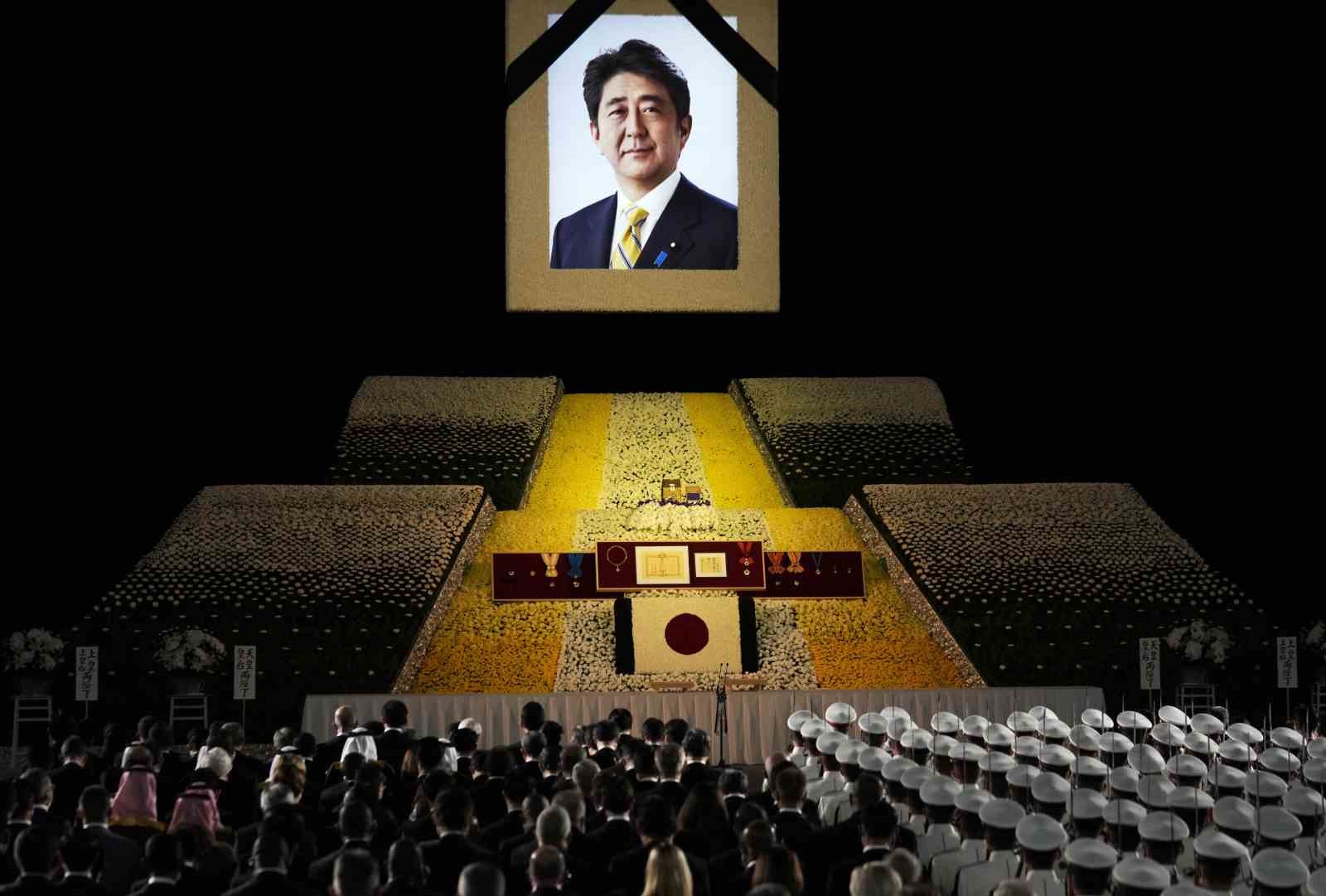 Eski Japonya Başbakanı Shinzo Abe’nin katiline müebbet hapis
