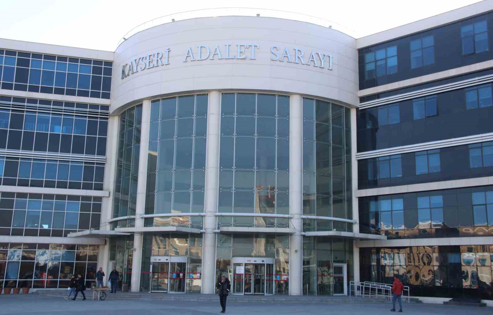 Eski Kayseri İl Özel İdaresi genel sekreteri yeniden hakim karşısında
