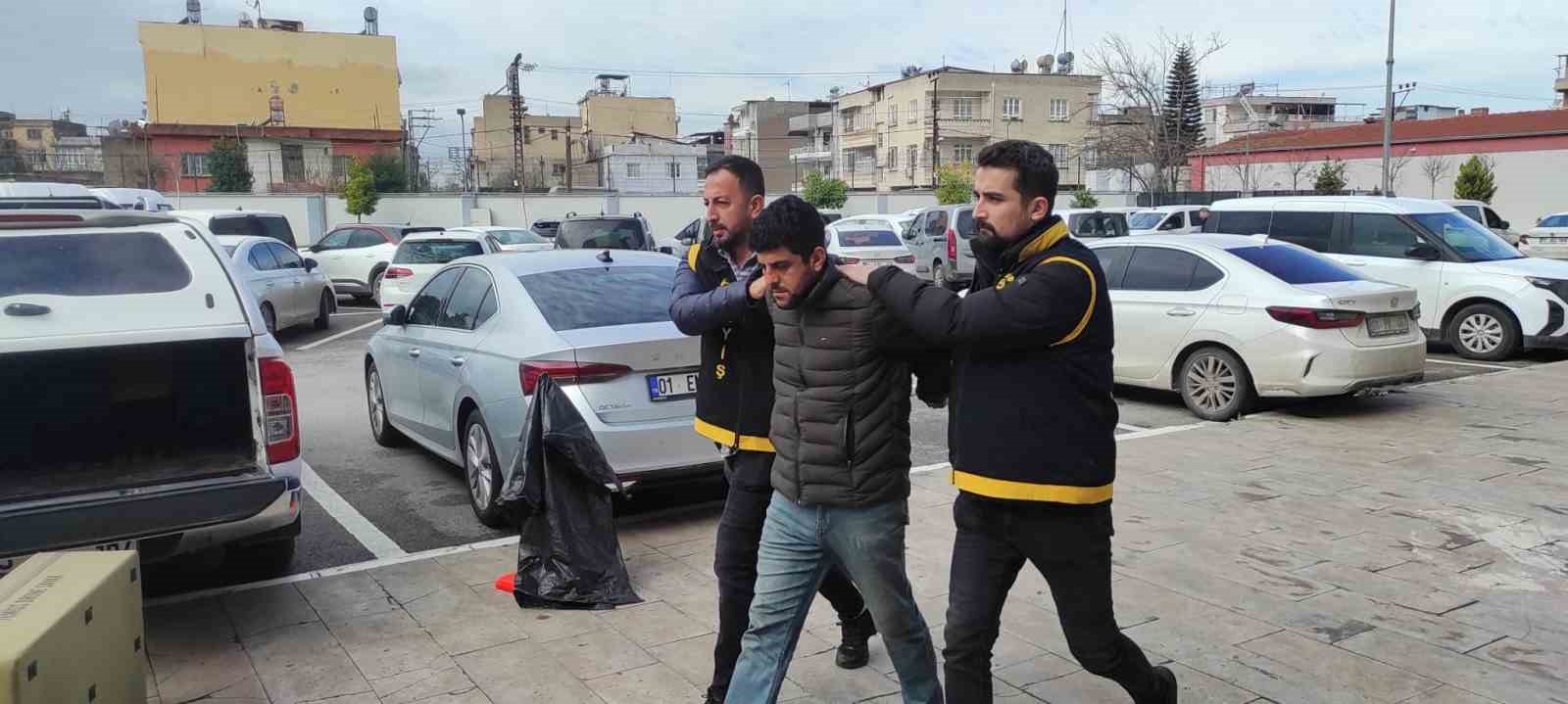 Eski mesai arkadaşlarını vuran şüpheli tutuklandı "Cinnet getirdim, hedef gözetmedim" dedi
