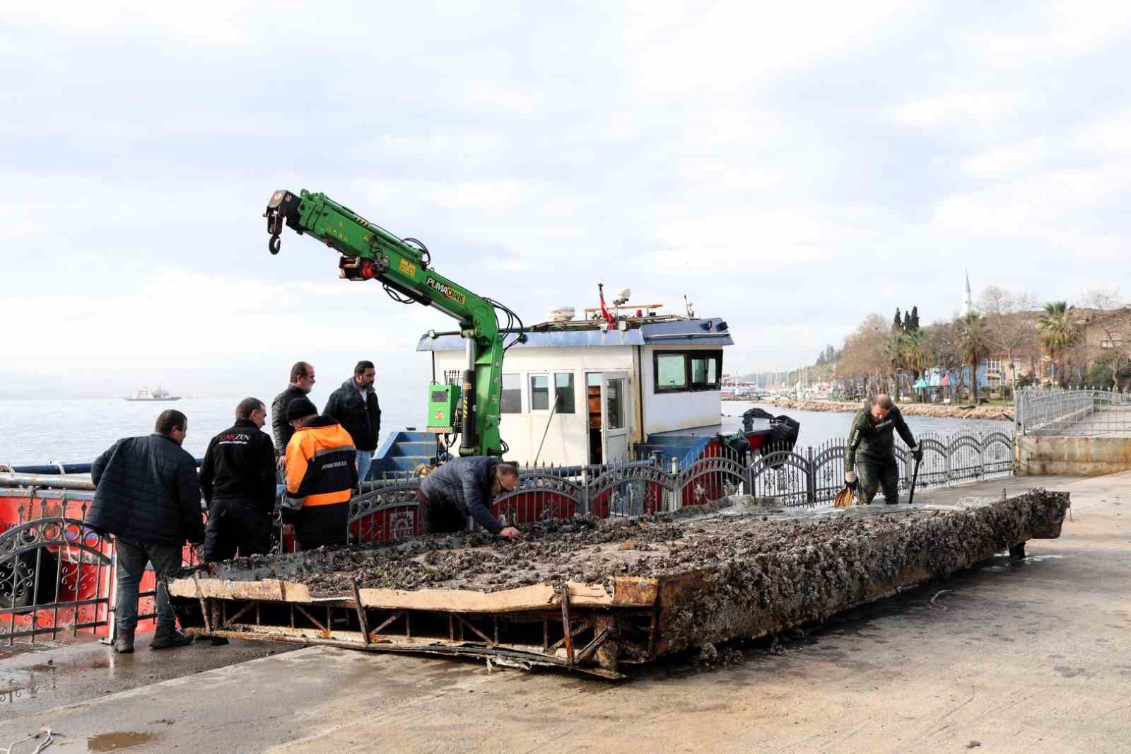 Eskihisar Sahili’nde ekosistemi canlandıracak dip temizliği yapıldı
