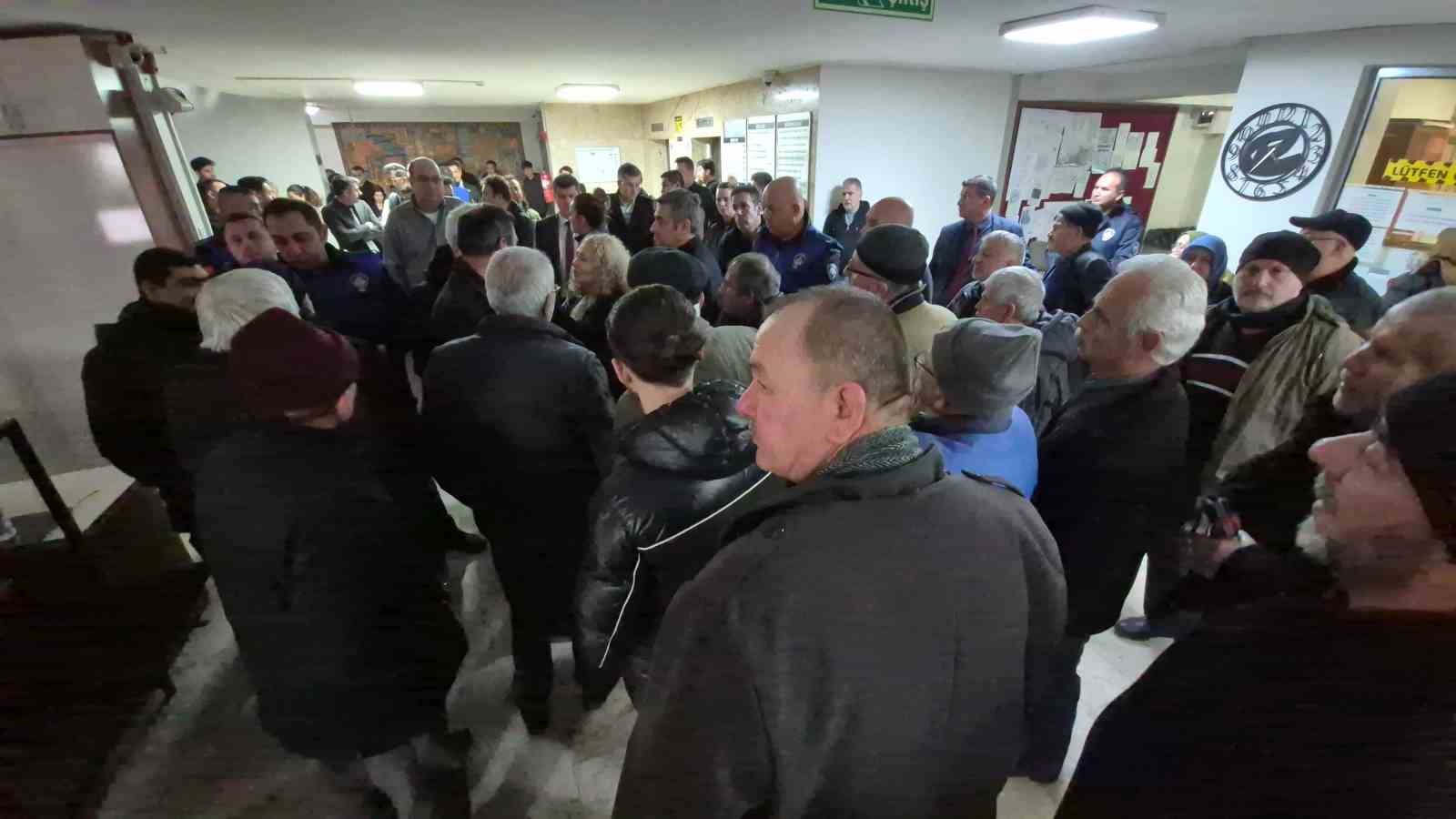 Eskişehir Büyükşehir Belediyesi’nde gerginlik
