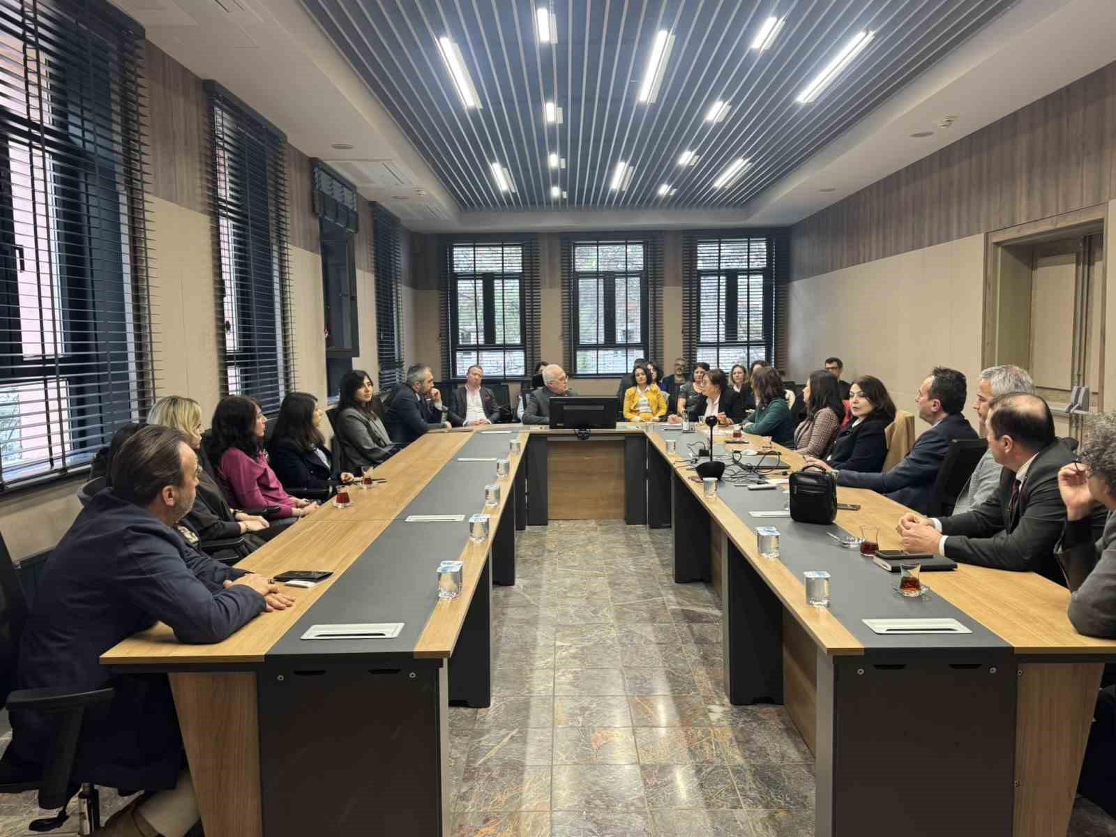 Eskişehir İl Sağlık Müdürlüğü’nde ’Hukuk ve Muhakemat’ mesaisi
