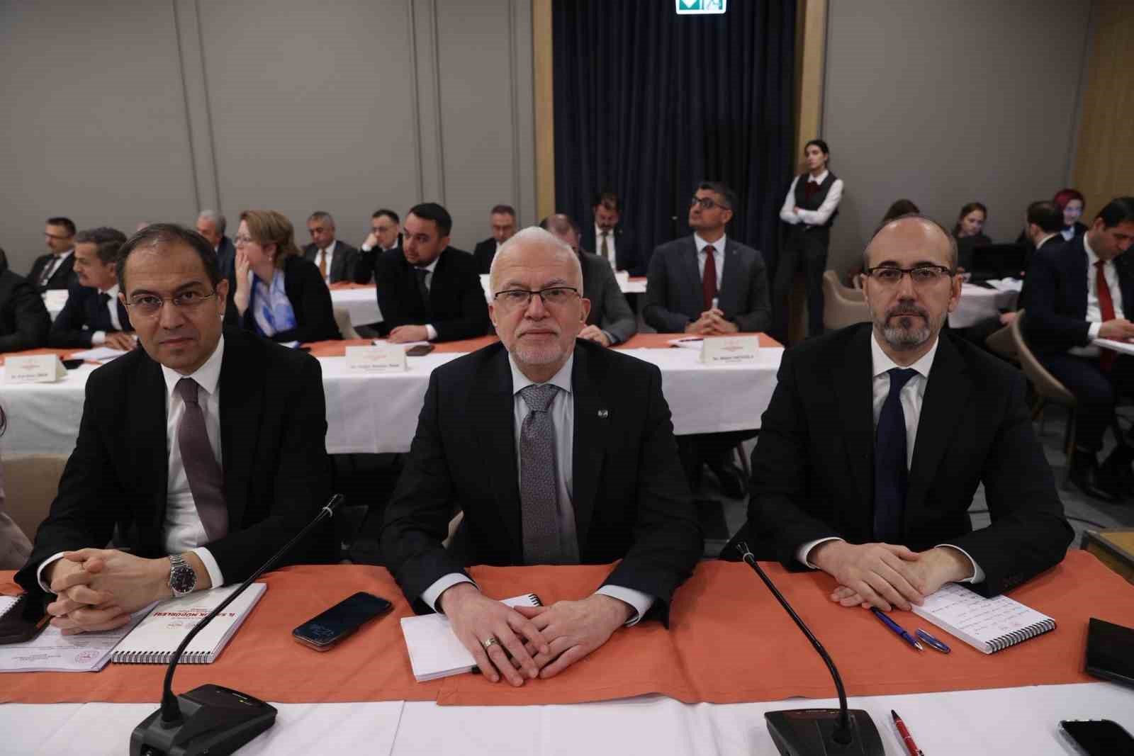 Eskişehir İl Sağlık Müdürü Bildirici, İstanbul’da toplantıya katıldı
