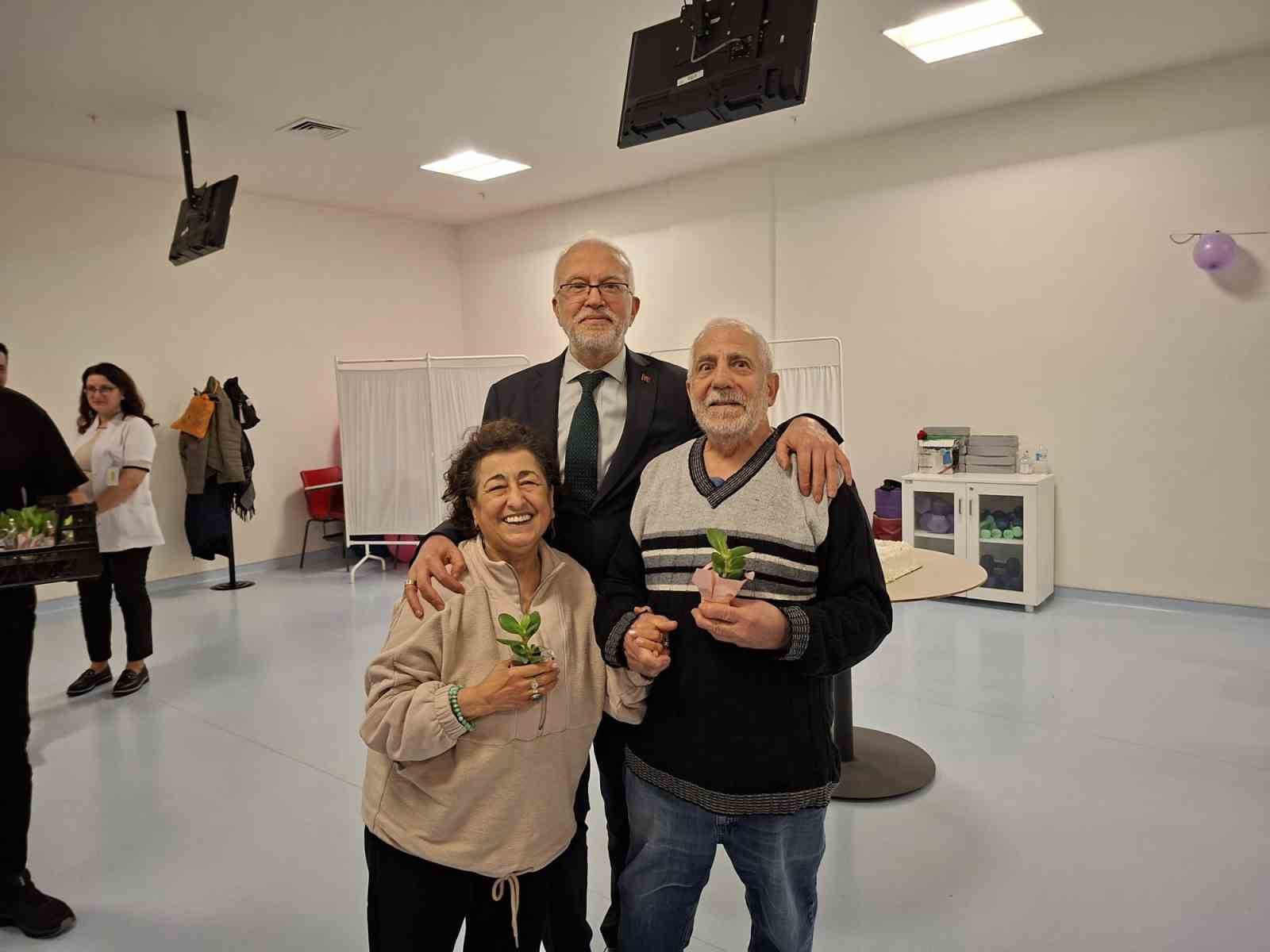 Eskişehir Şehir Hastanesi’nde yaşlılarla anlamlı buluşma
