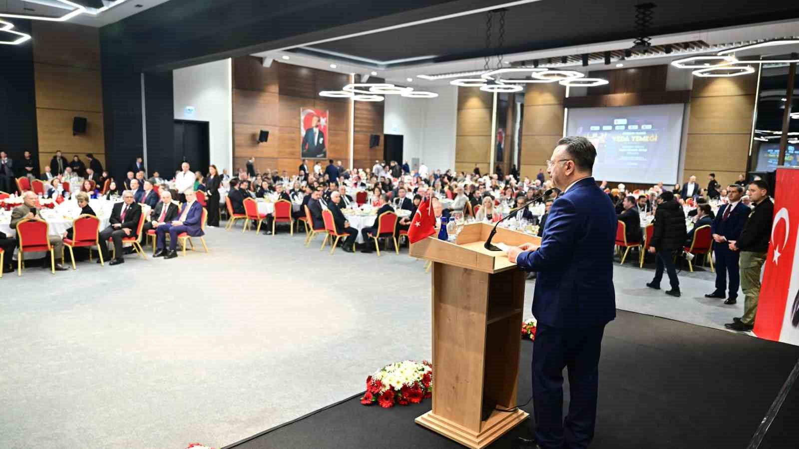 Eskişehir Valisi Aksoy: "Kapım Eskişehirlilere her zaman açık"
