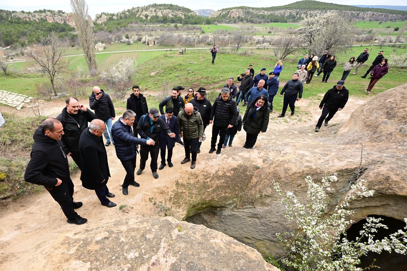 Eskişehir Valisi Yılmaz: "Frig Vadisi’nin tanıtımı için çalışmalarımız kararlılıkla sürecek"

