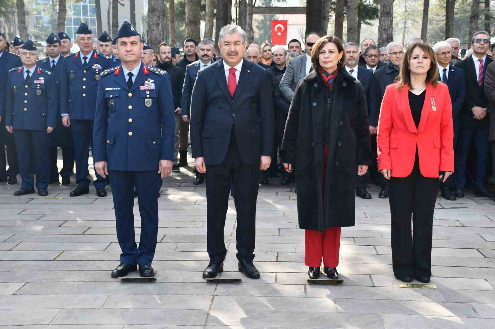 Eskişehir’de 18 Mart Şehitleri Anma Günü ve Çanakkale Deniz Zaferi törenle kutlandı
