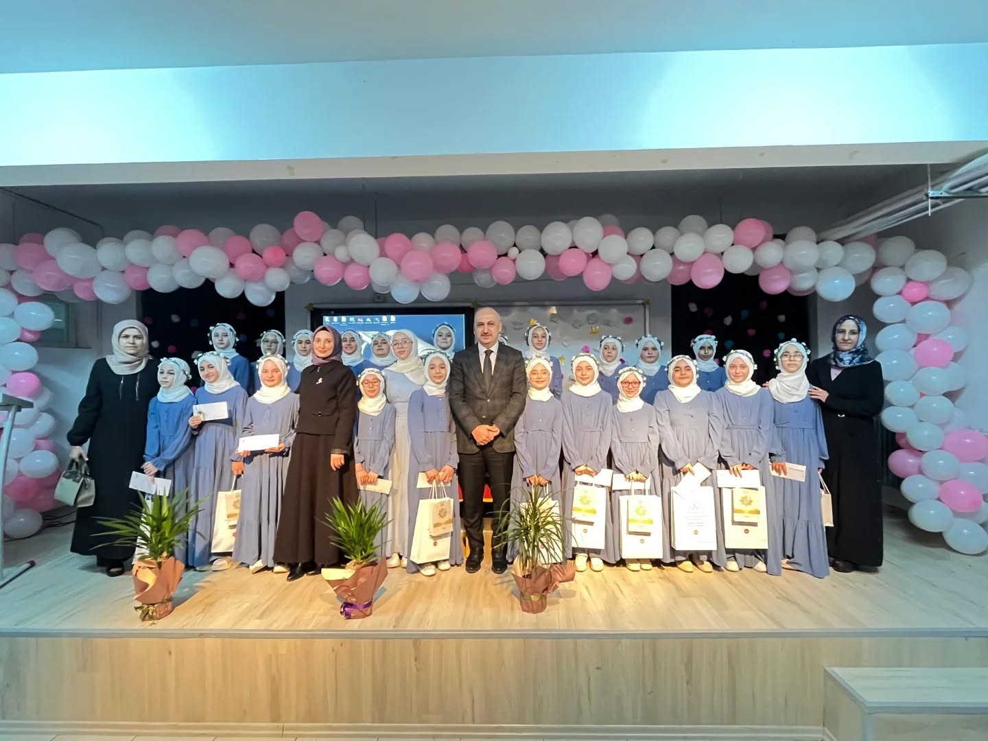 Eskişehir’de 22 öğrenci hafızlığa ilk adımı attı
