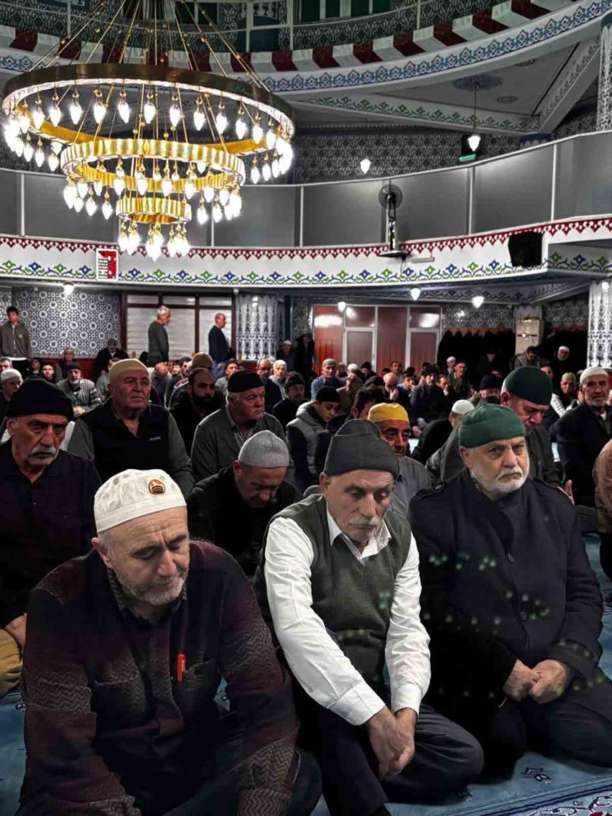 Eskişehir’de Enderun usulü teravih coşkusu
