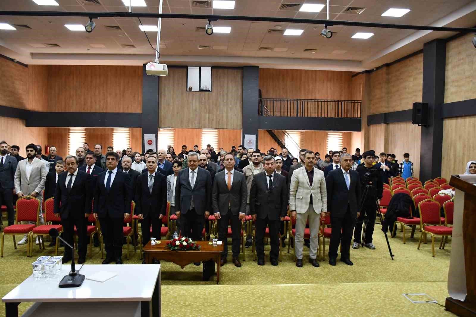 Eskişehir’de genç hafızlar bölge finali için yarıştı
