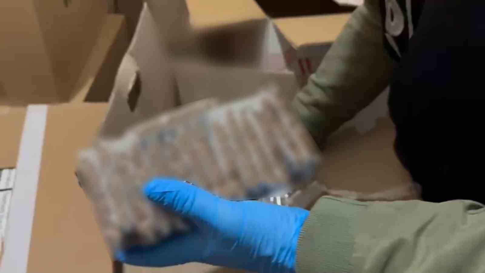 Eskişehir’de kaçakçılık operasyonu: Milyonlarca makaron ele geçirildi
