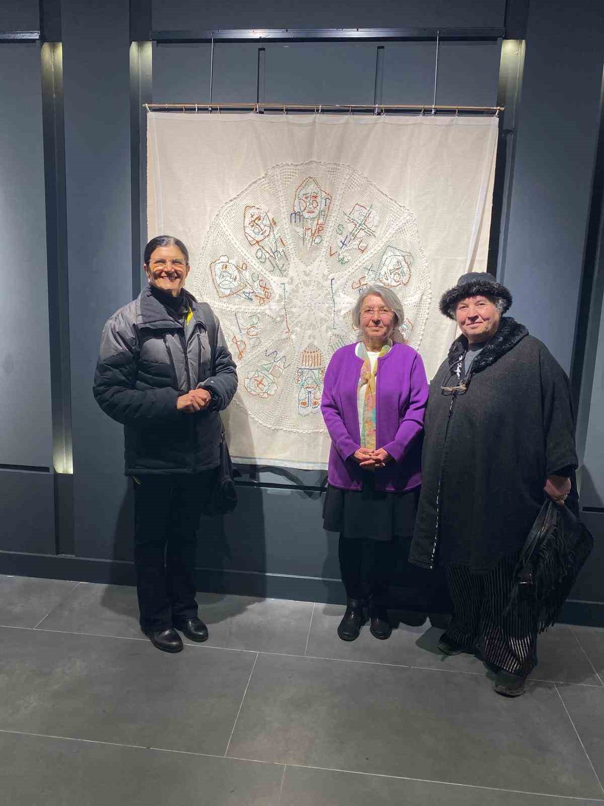 Eskişehir’de ‘Kare Kök-K/Square Root-K’ Resim sergisi ilgi gördü
