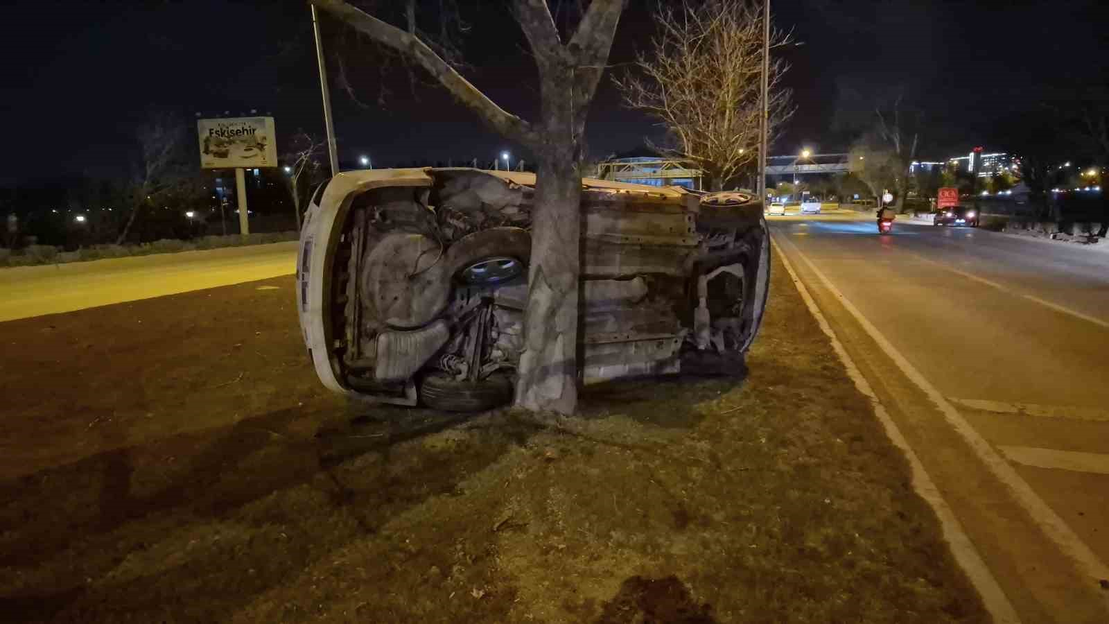 Eskişehir’de kontrolden çıkan otomobil takla attı: 1 yaralı
