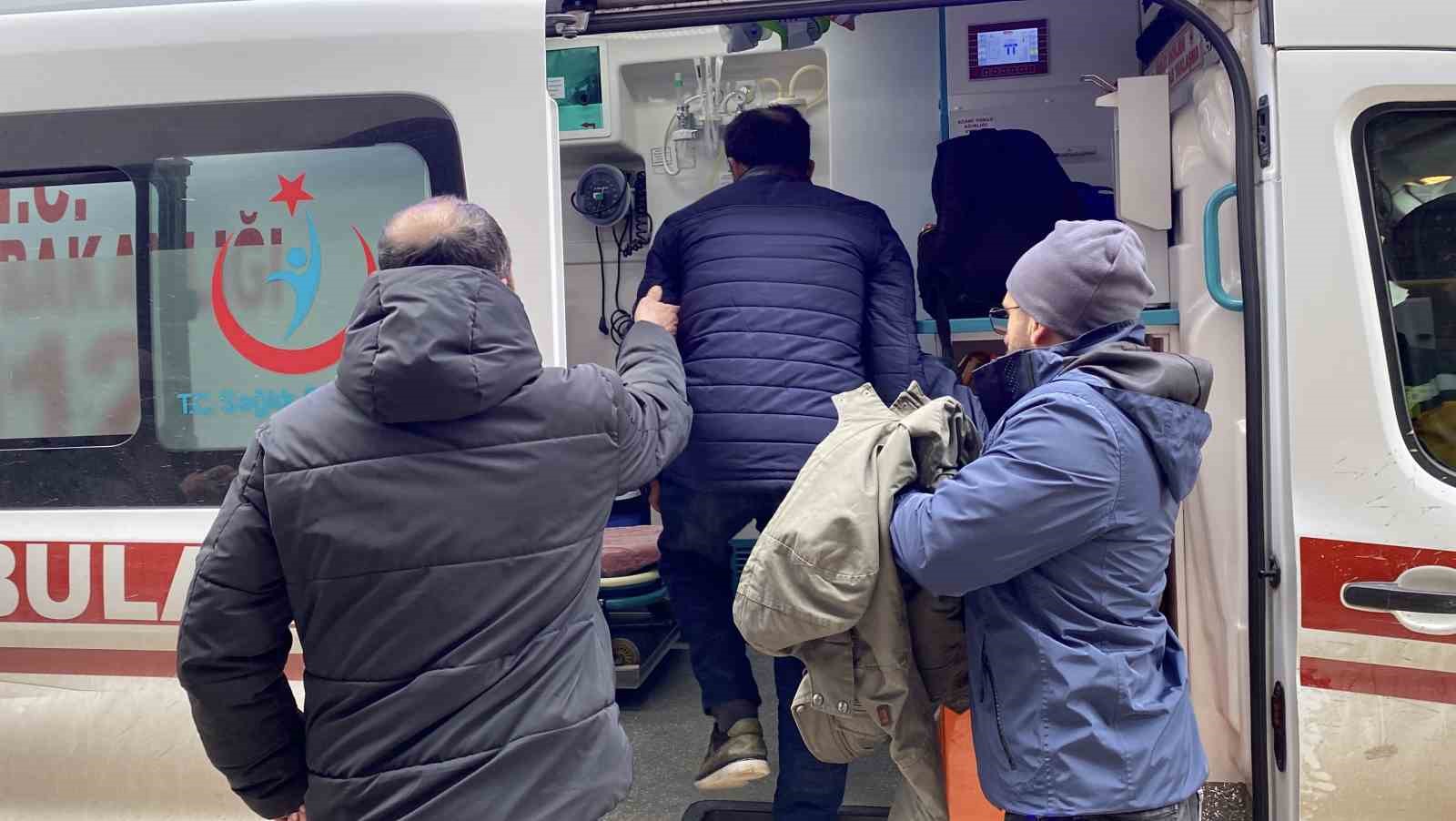 Eskişehir’de panik anları: İnşaatın 8’inci katından atlamaya çalıştı
