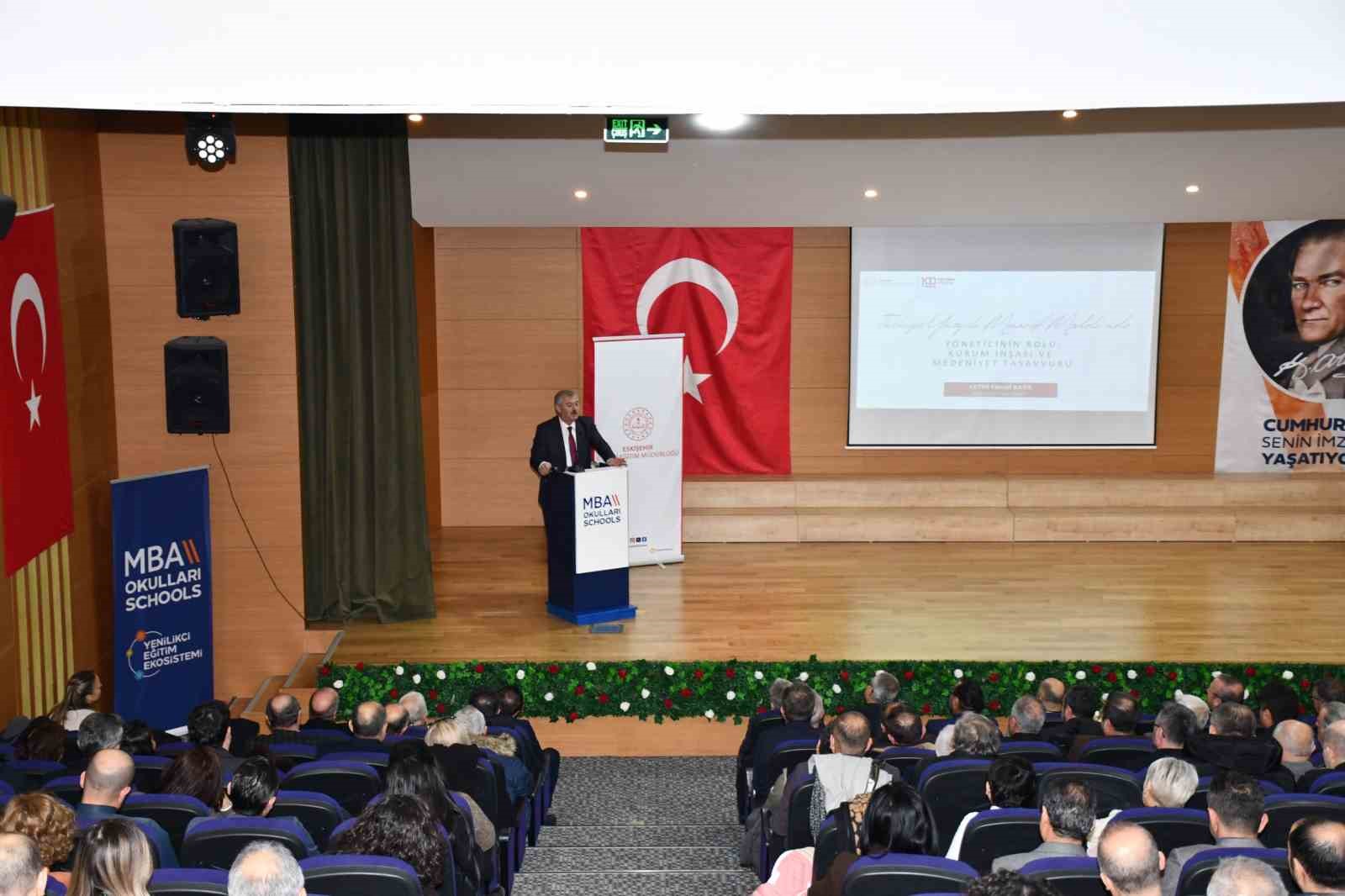 Eskişehir’de ’Türkiye Yüzyılı Maarif Modeli’ hakkında konuşuldu
