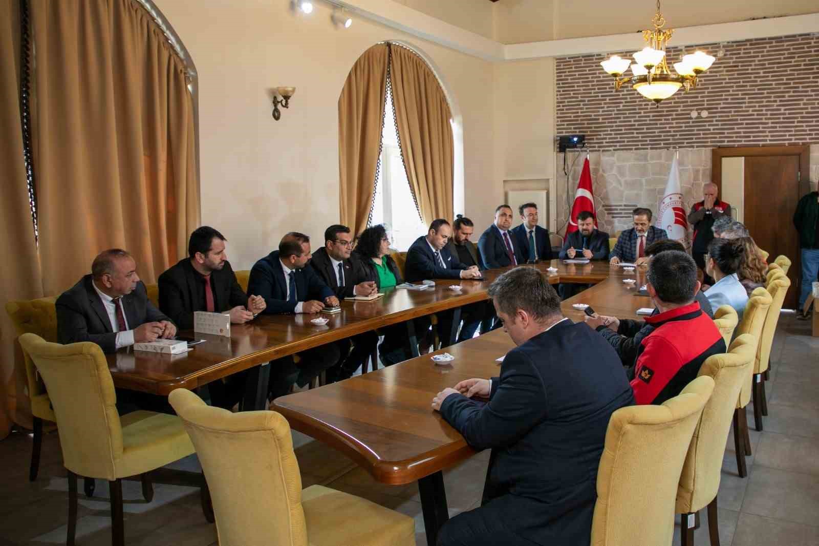 Eskişehir’de üreticiler tarım sigortalarıyla ilgili bilgilendirildi
