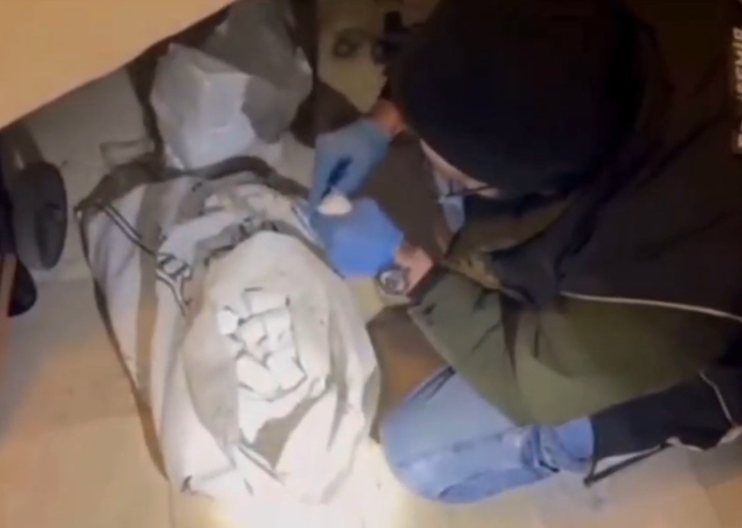 Eskişehir’de uyuşturucu operasyonu: 10 tutuklama
