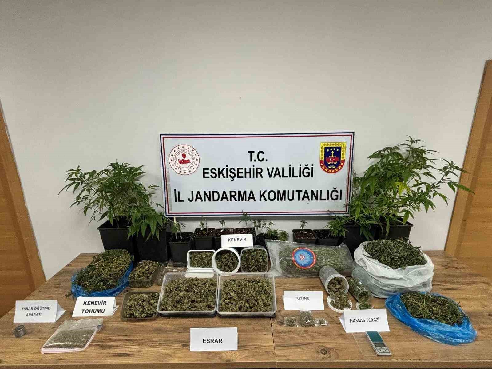 Eskişehir’de uyuşturucu operasyonu
