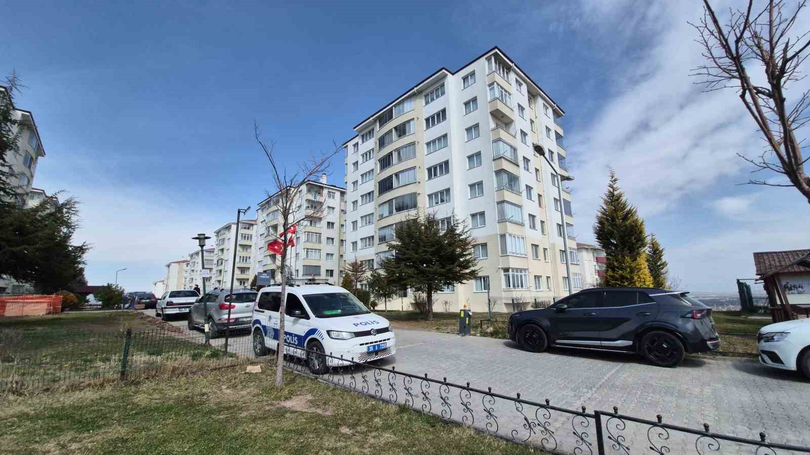 Eskişehir’de yaşlı kadının şüpheli ölümü
