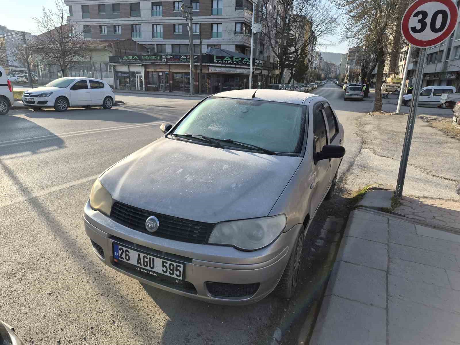 Eskişehir’deki soğuklar arabaları etkiledi
