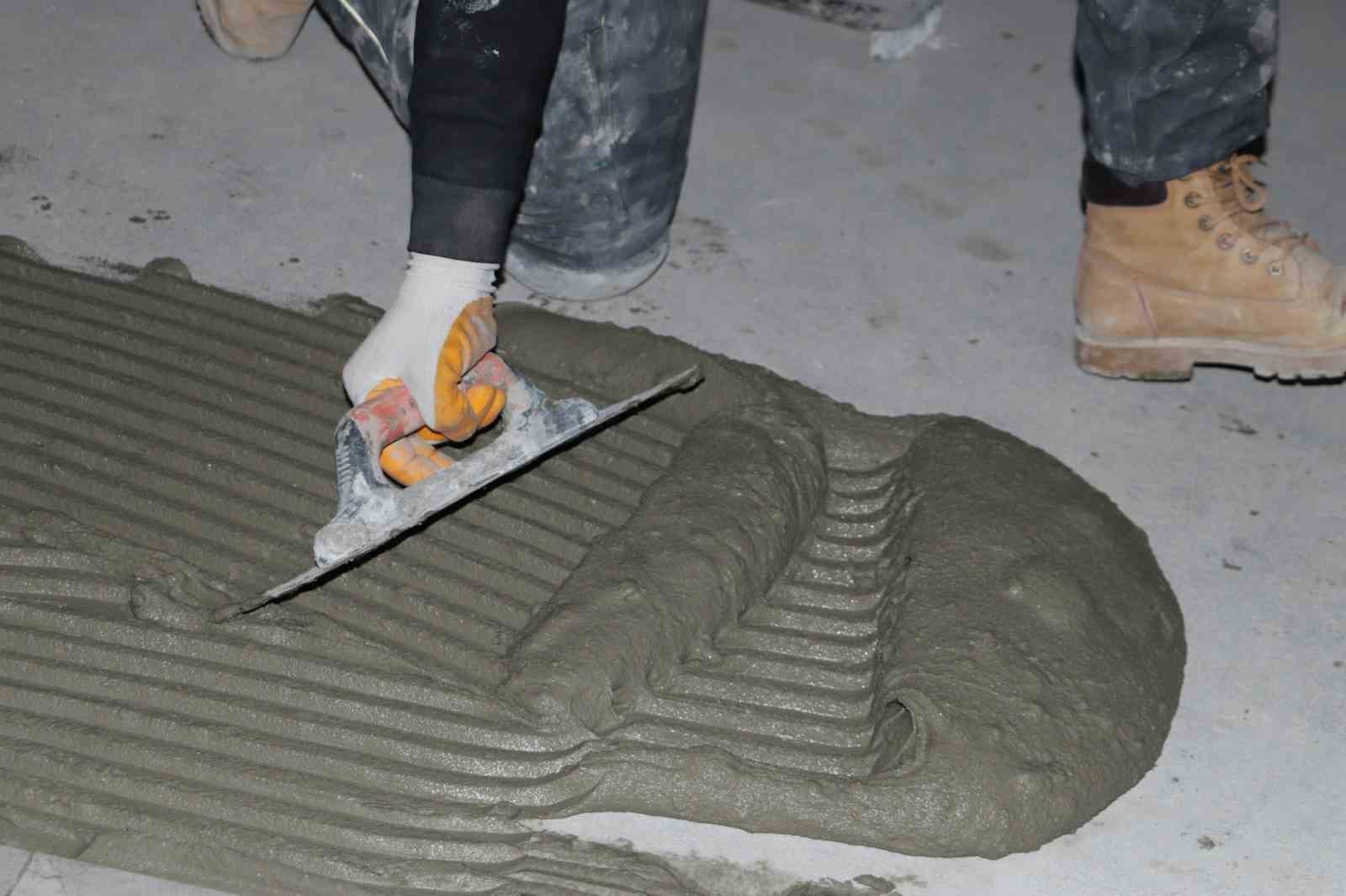 Eskişehir’in ayazında inşaatta bahar havası
