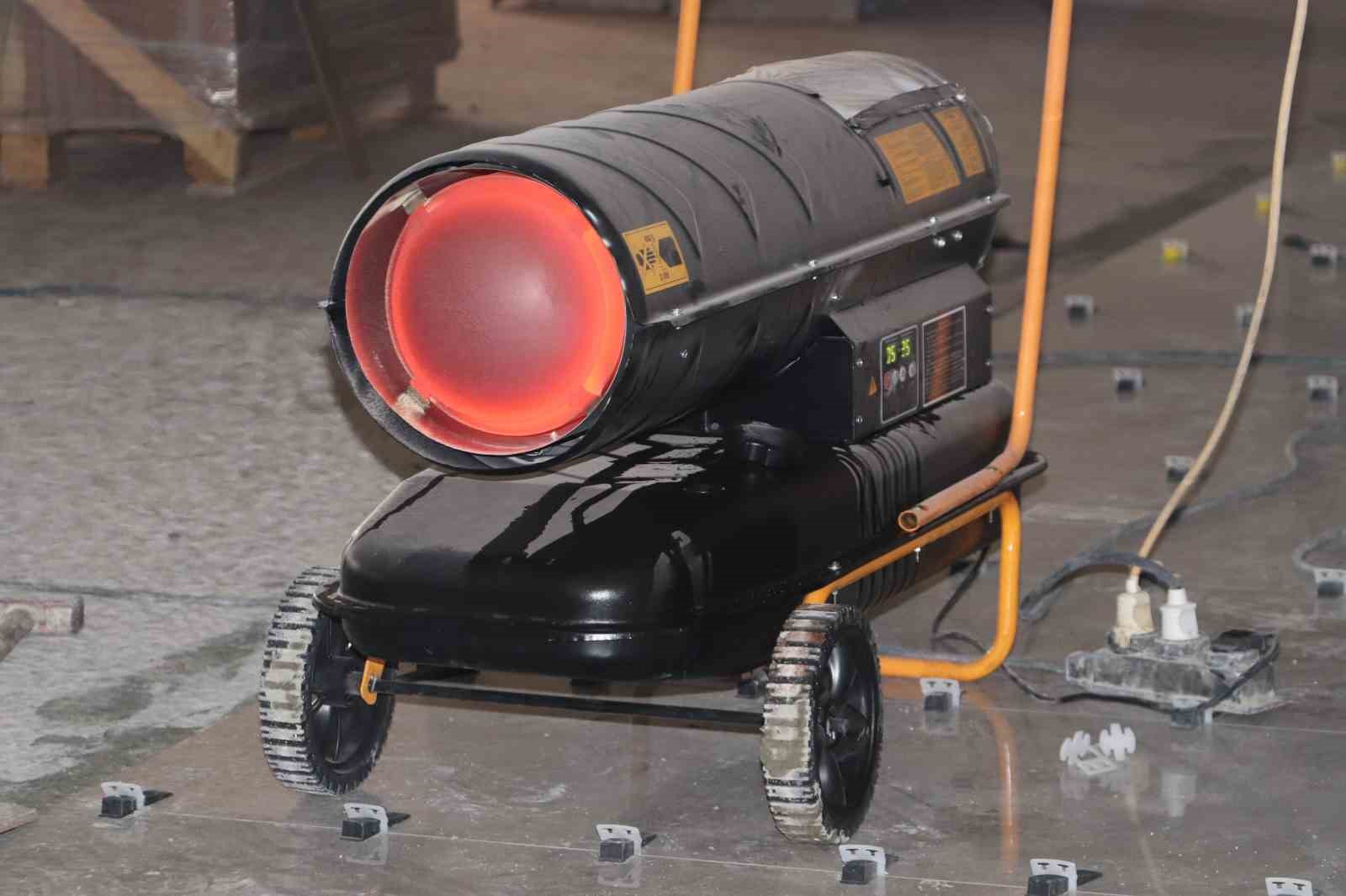 Eskişehir’in ayazında inşaatta bahar havası
