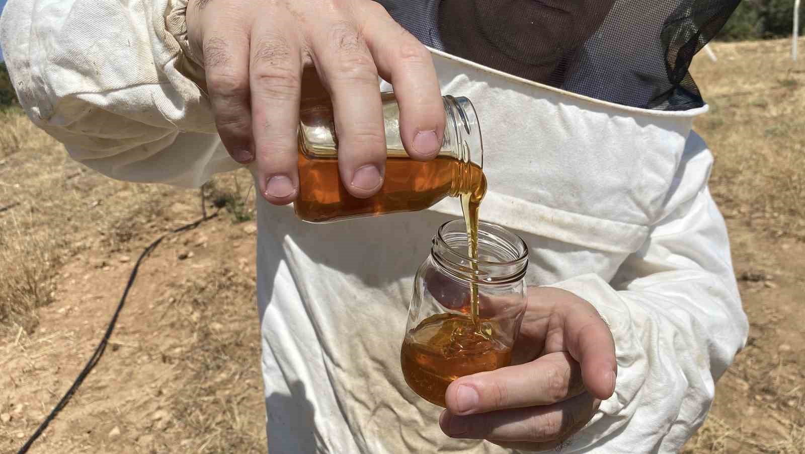 Eskişehir’in balı Paris’i salladı
