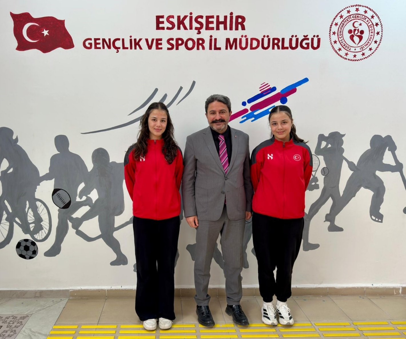 Eskişehirli milli sporcu ikizlerden Avrupa 3’üncüsü oldu
