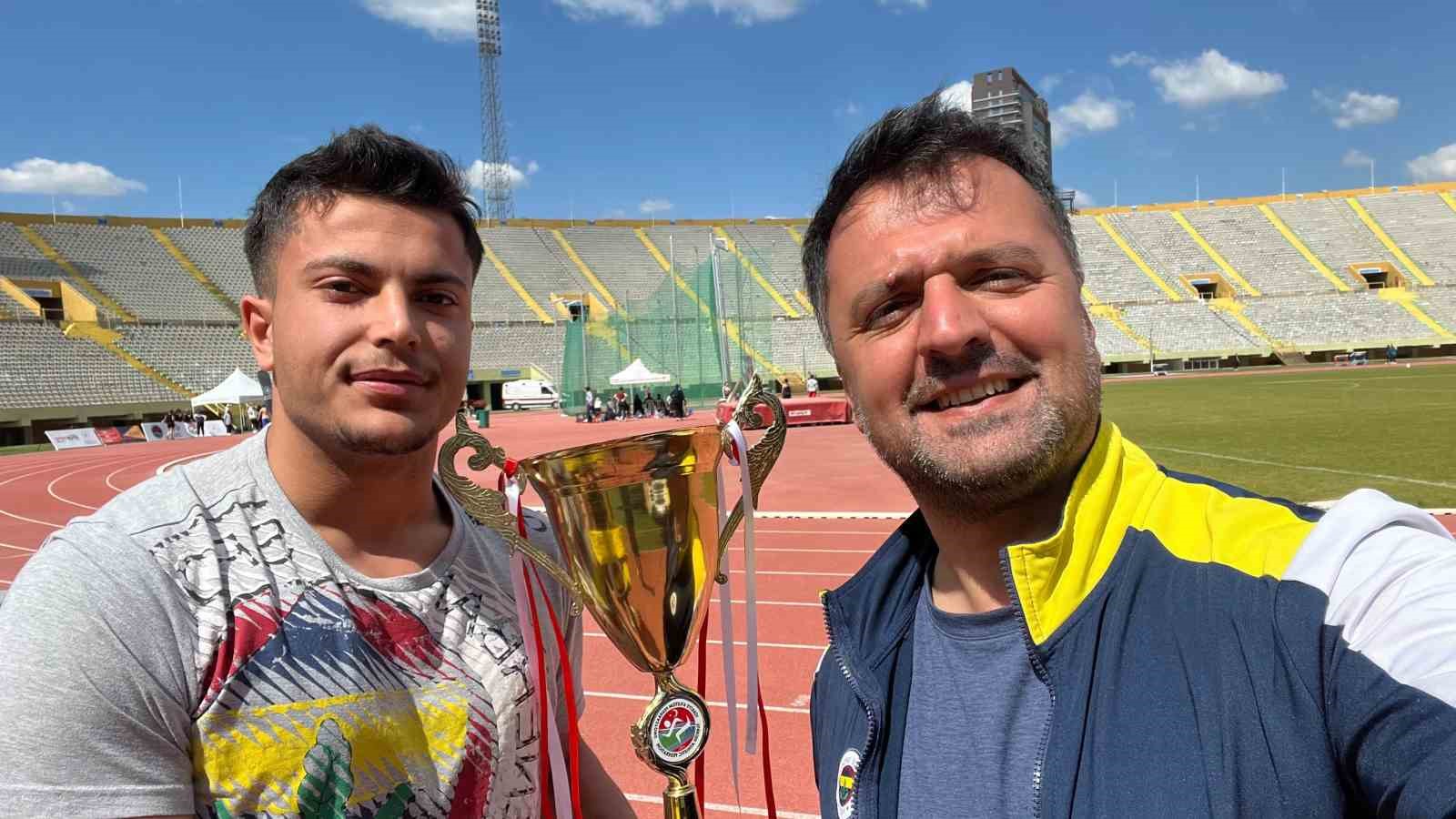 Eskişehirli sporcu Milli Takıma davet edildi
