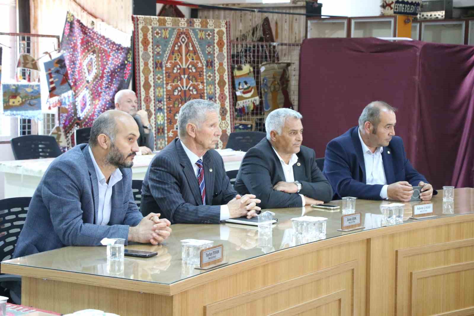 Eşme Belediye Başkan Vekilliğine Zeki Işık seçildi
