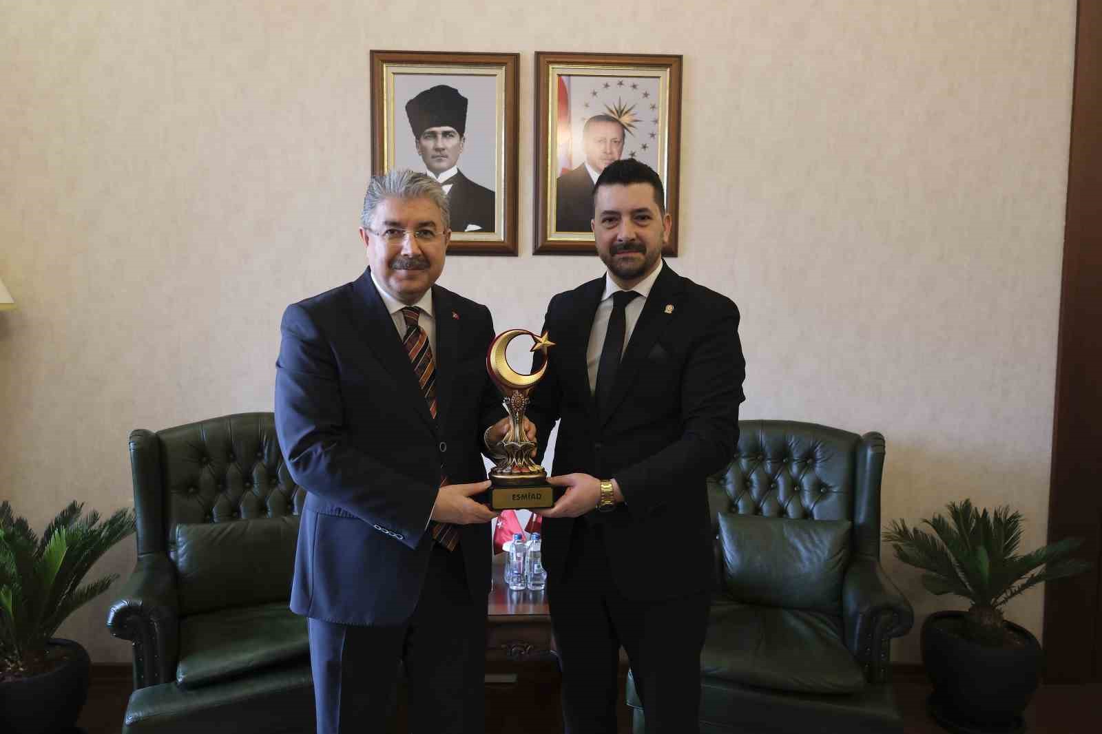 ESMİAD’dan Vali Yılmaz’a ziyaret
