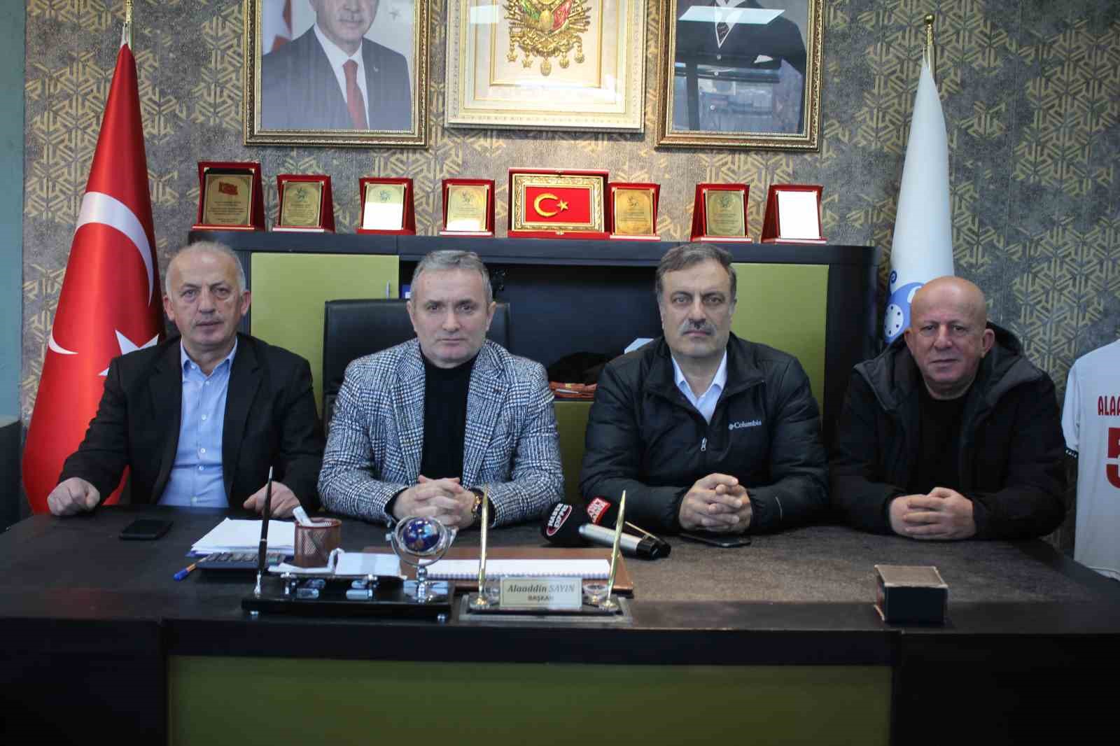 Esnaf odalarından ’indirim çadırı’ çağrısı
