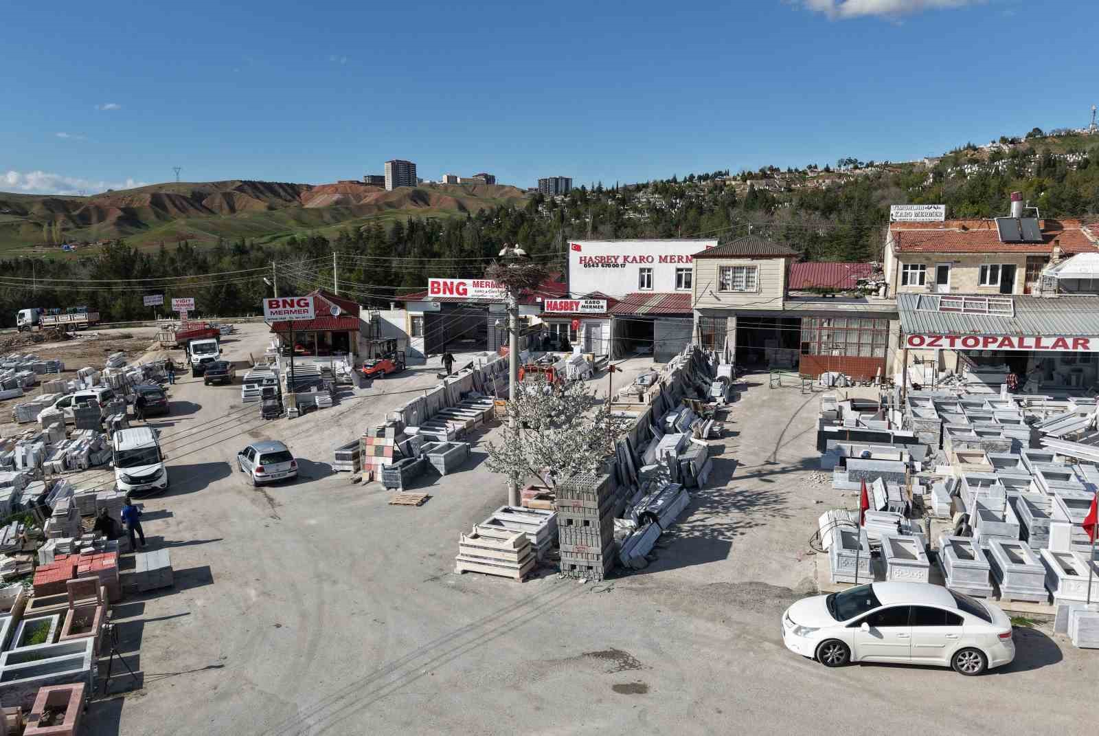 Esnafın merakla beklediği Rüzgar ve Nergis, 4’üncü yılında da aynı yuvaya döndü
