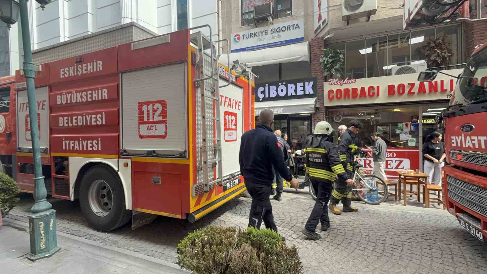 Esnafın ‘yangın’ paniği, bacadan geri tepen duman çıktı
