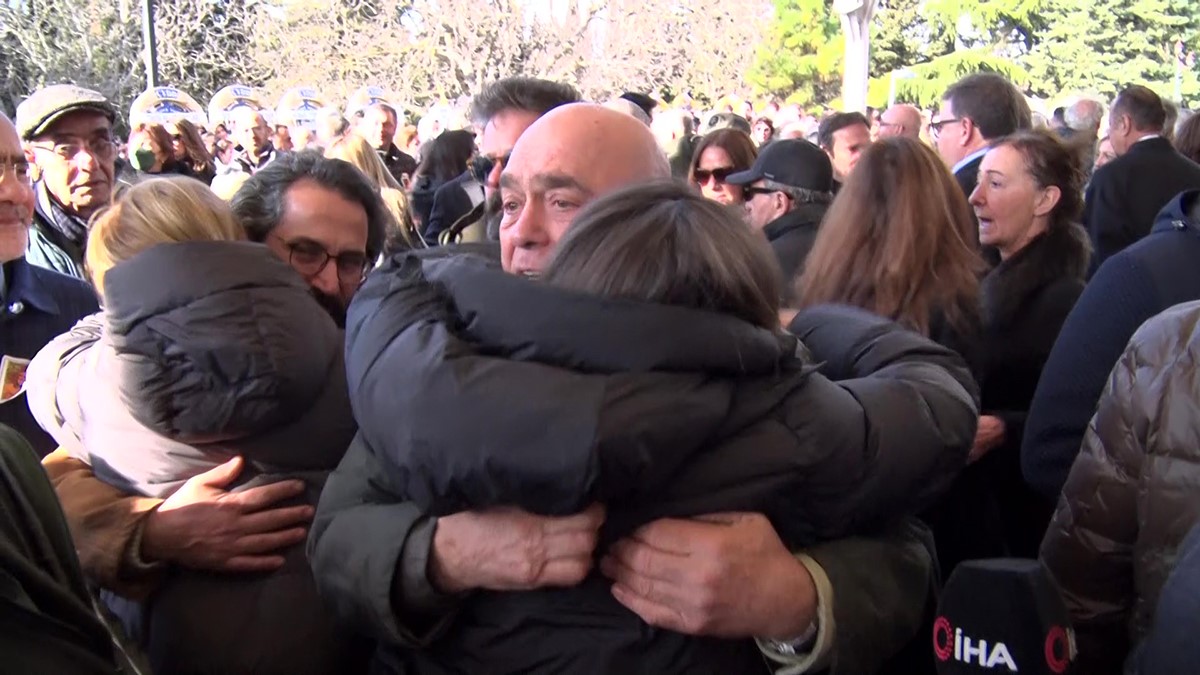 Etiyopya’daki saldırıdan sağ kurtulan iş adamı: "Bütün eşyaları almışlar, tam bir hırsızlık, soygun"
